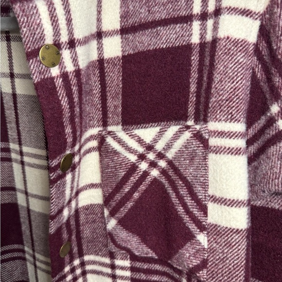 Wesc Heavy Flannel Jacket (Unisex) - Picture 3 of 10